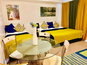 2 Bedrooms Modern Central London Apartment, Full Kitchen, 5 minutes Tube Station